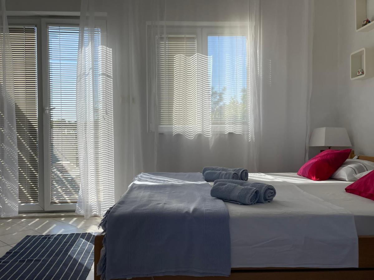 Sukosan Studio Apartman ภายนอก รูปภาพ