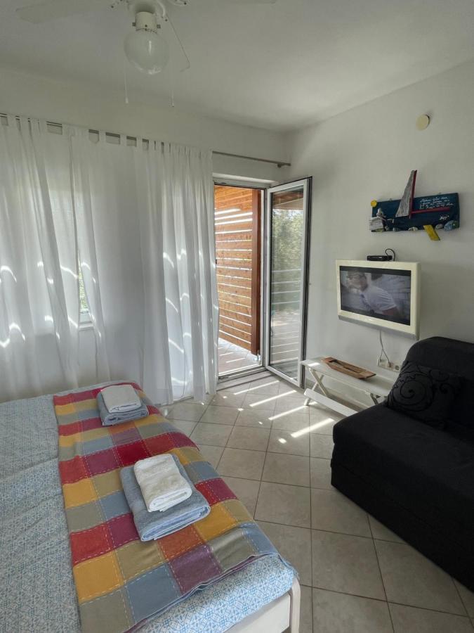 Sukosan Studio Apartman ภายนอก รูปภาพ