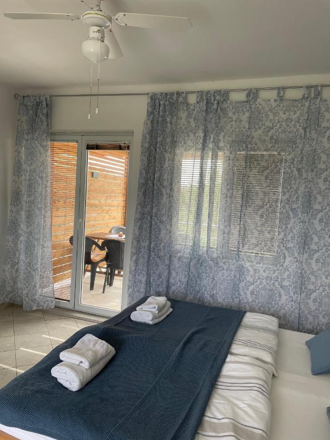 Sukosan Studio Apartman ภายนอก รูปภาพ