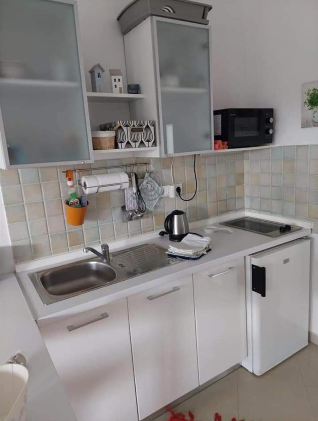 Sukosan Studio Apartman ภายนอก รูปภาพ